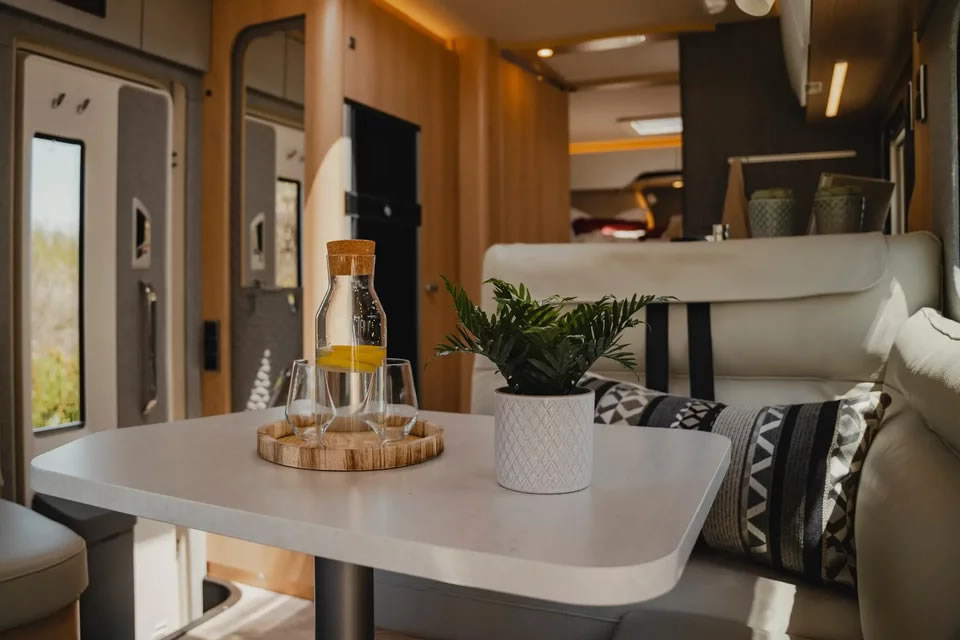 HYMER B-ML T BlackLine