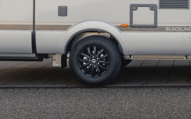 HYMER B-MC I BlackLine 